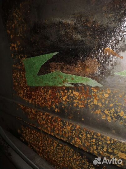 Задняя правая дверь Калина 2 универсал