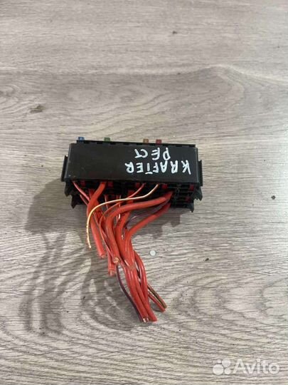 Блок предохранителей volkswagen crafter 1 0.0 6885450319