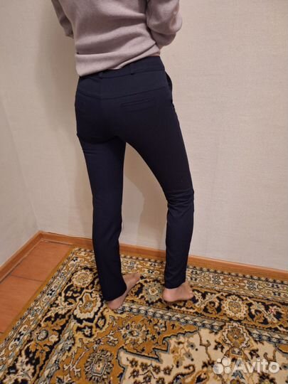 Брюки 42р -170см, отличного качества