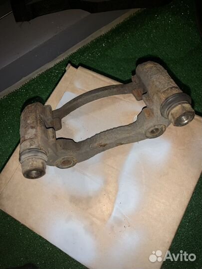 Суппорт тормозной задний kia rio 3