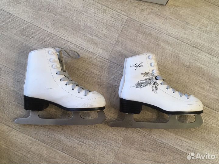 Продаю Коньки фигурные р. 29