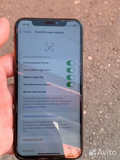 iPhone Xs, 64 ГБ