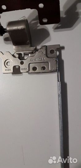 Петля левая ноутбук Lenovo E31-70, U31-70, новая