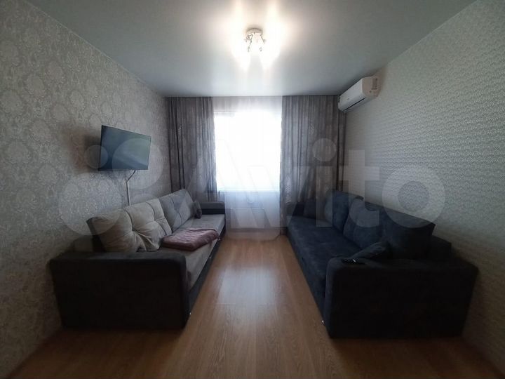 2-к. квартира, 42 м², 7/17 эт.