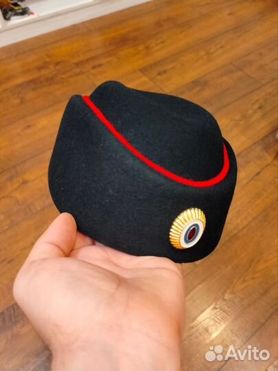 Берет женский мвд