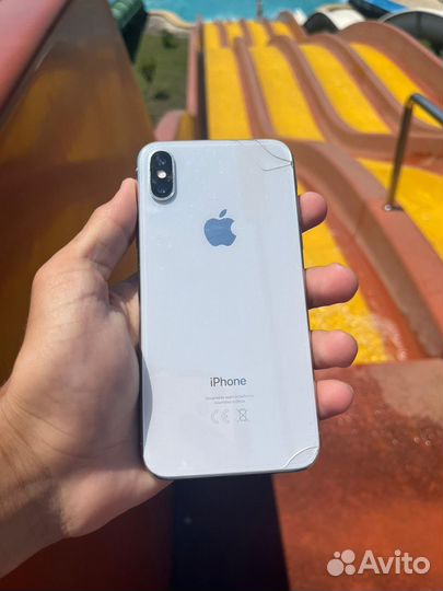 Телефон iPhone 10