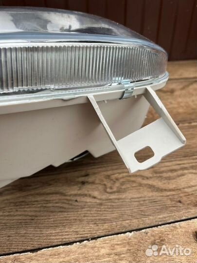 Фара передняя левая Газ Газель 2011