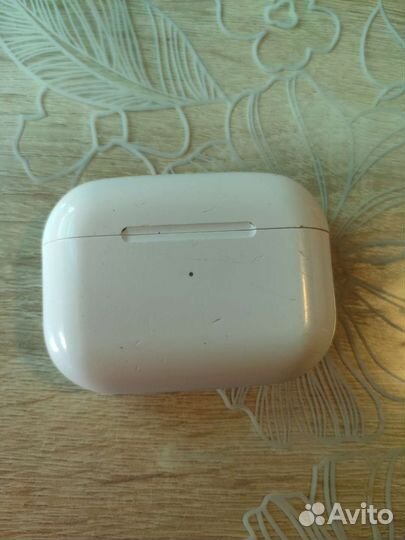 Беспроводные наушники apple airpods бу