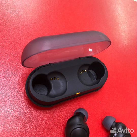 Беспроводные наушники Sony WF-C500