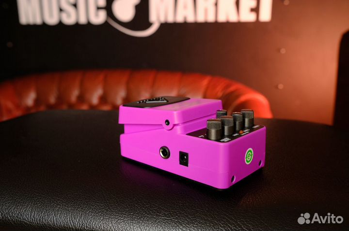 Педаль гитарная перегруз (дисторшен)