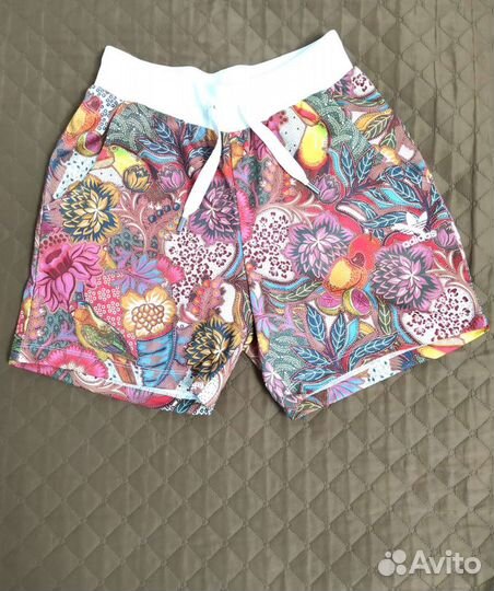 Шорты женские adidas 44-46 новые