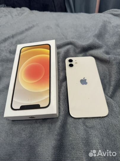 iPhone 12, 64 ГБ