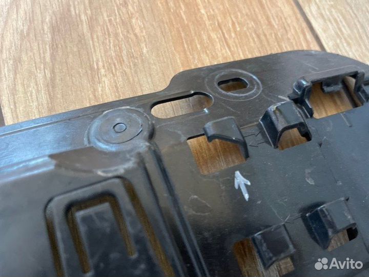 Кронштейн заднего бампера задний Bmw X5 G05 M