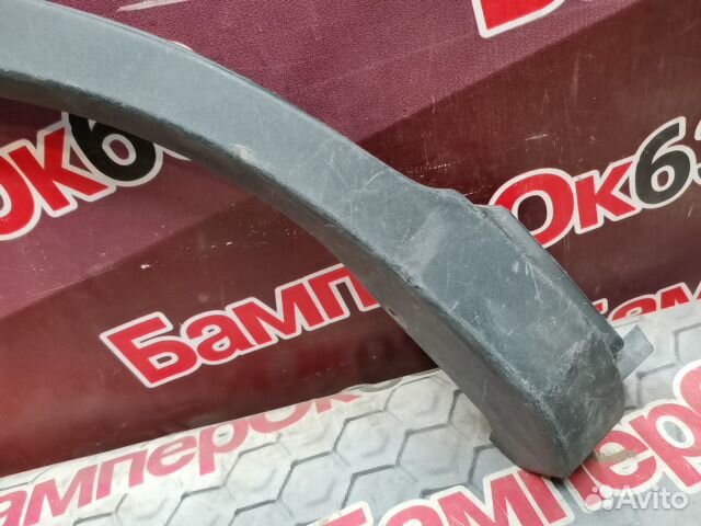 Накладка крыла задний правый Toyota RAV4