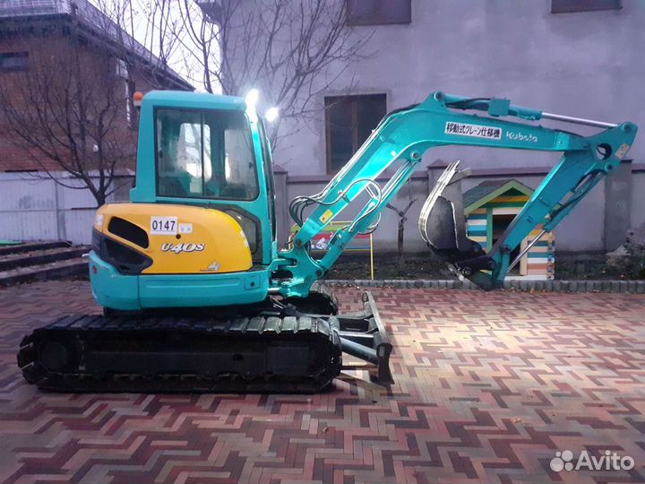 Услуги Мини эксковатора Глубина копания до 3,5м