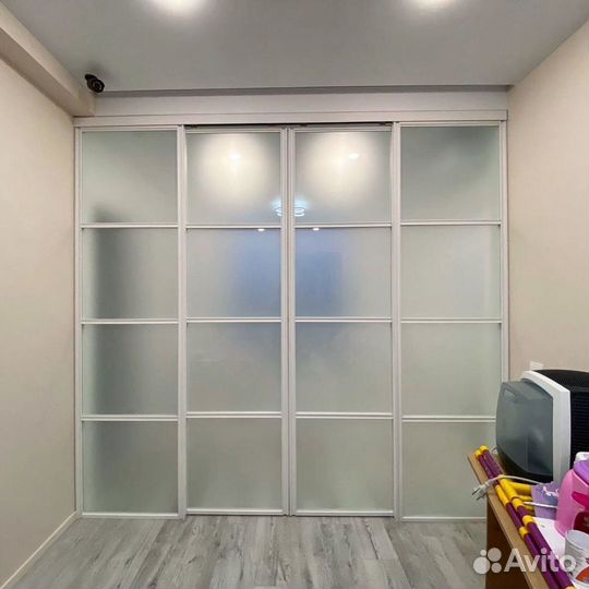 Стеклянные перегородки