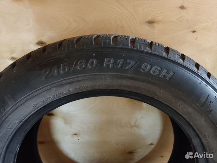 Kumho WinterCraft SUV Ice WS31 215/60 R17