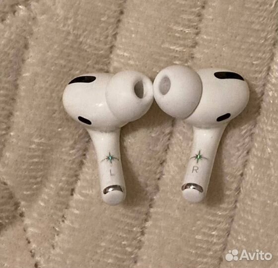 Наушники Apple AirPods Pro Magsafe A2083,A2084
