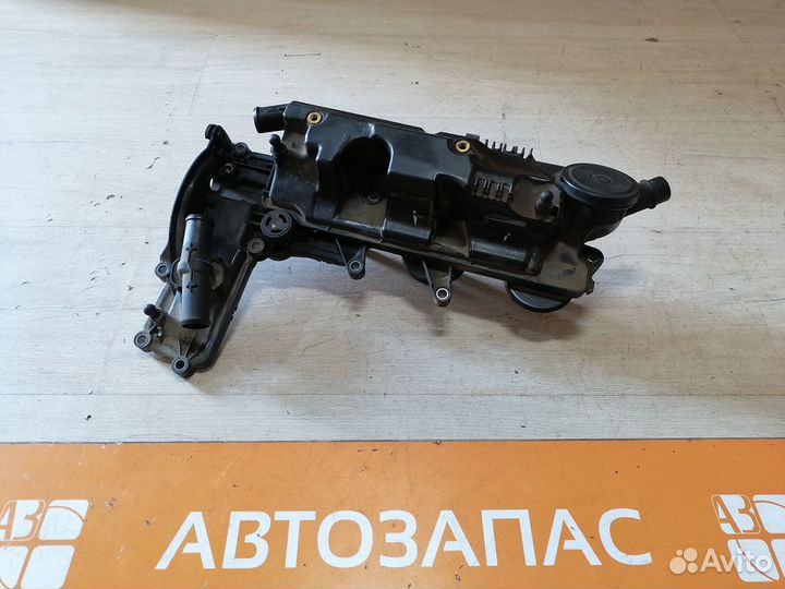 Клапанная крышка Range Rover Evoque 2.2TD