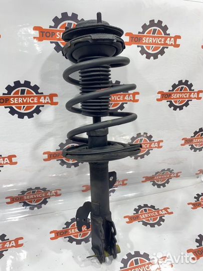 Амортизатор / стойка передний левый Toyota Camry