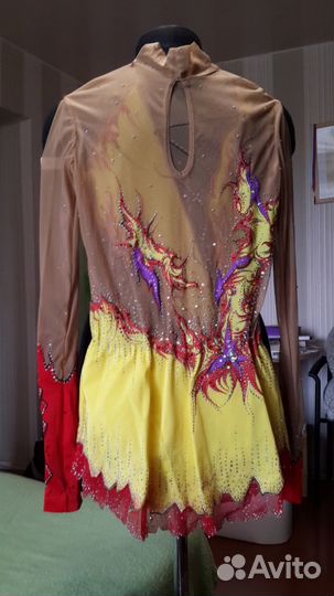 Купальник для художественной гимнастики