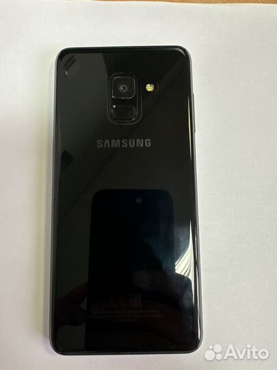 Samsung Galaxy A8 (2018), 4/32 ГБ