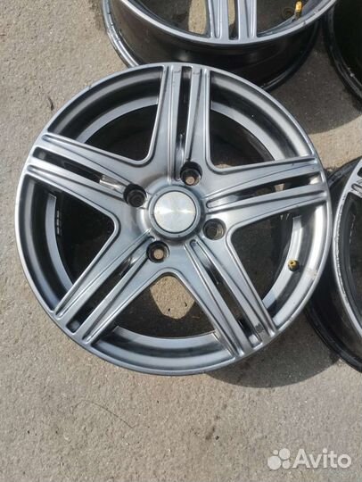 Литые диски 4*114,3 R15 skad