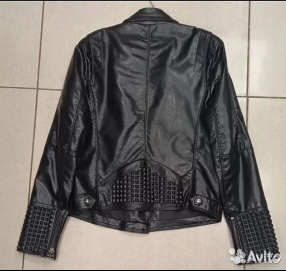 Куртка женская