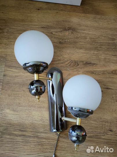 Настенный светильник бра