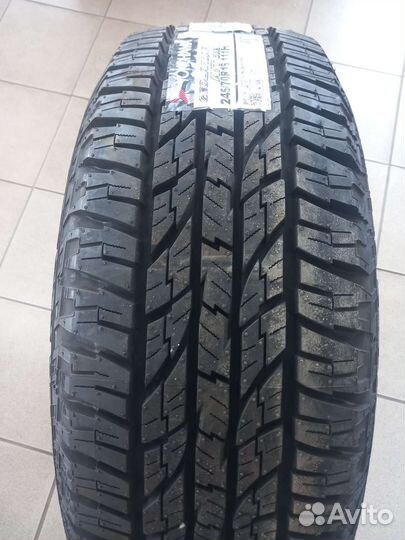 Yokohama Geolandar A/T G015 245/70 R16