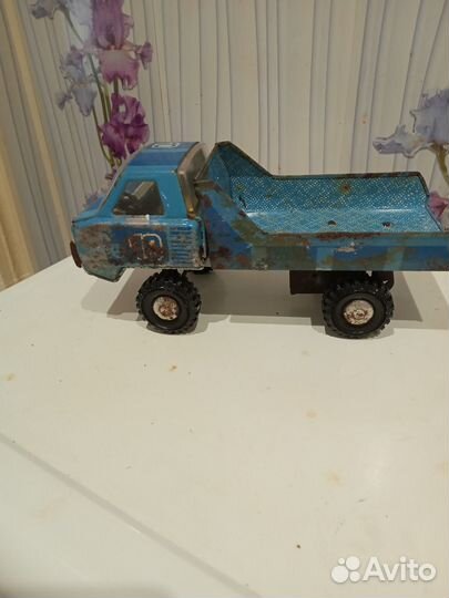 Модель Урал самосвал ссср1970-е года