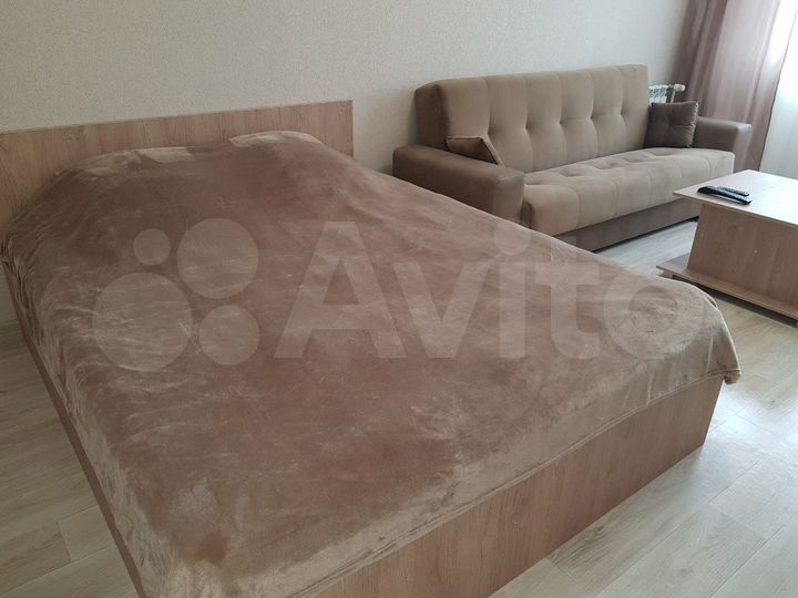 2-к. квартира, 61 м², 8/17 эт.