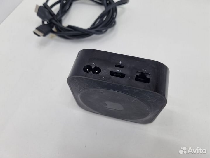 Приставка SMART TV Apple 4 32 Gb (A1625)