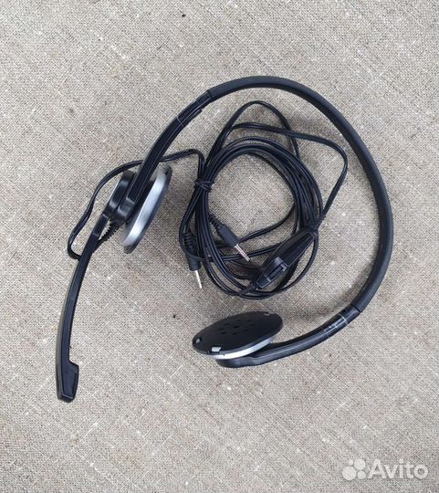 Наушники Logitech с микрофоном