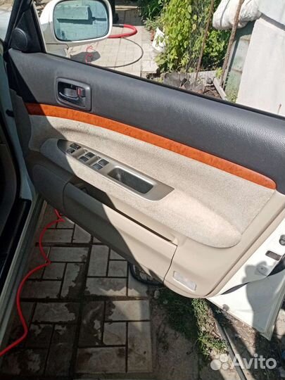 Химчистка/удаление запахов: мебели, авто и ковровы