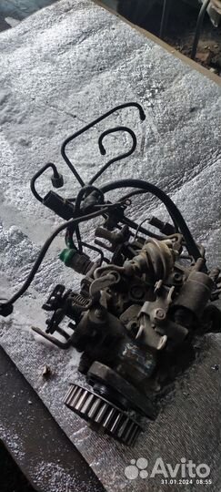 Топливный насос на Нисан Сирена