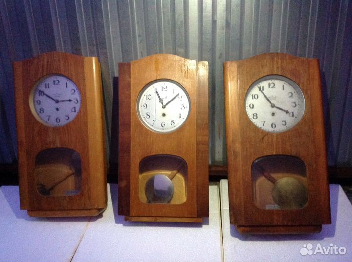 Запчасти от часов 