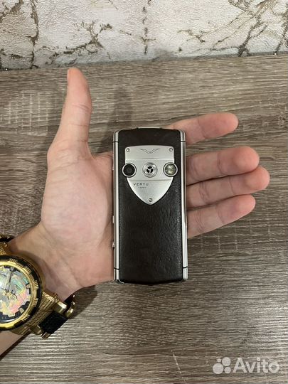 Vertu Constellation T нержавеющая сталь коричневая кожа, 32 ГБ