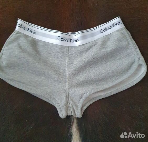Calvin klein,шорты, р S-M
