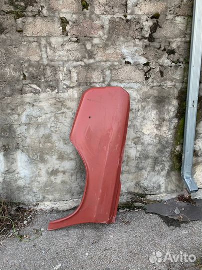 Крыло на газ 24