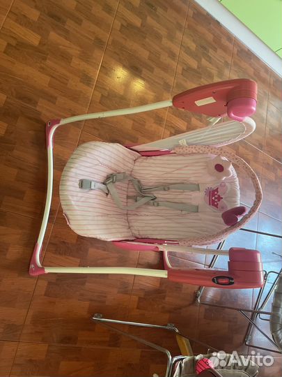 Детские качели на батарейках