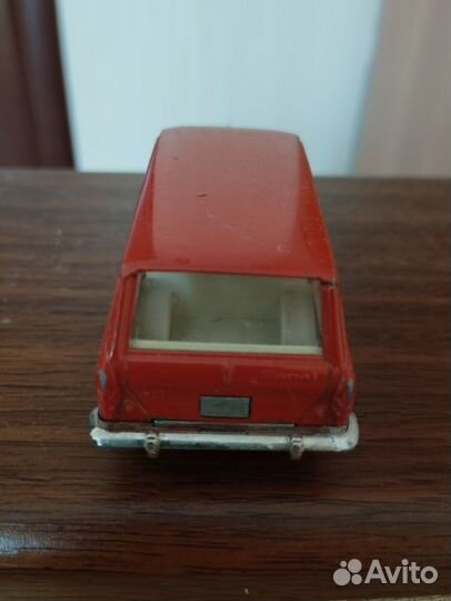 Москвич 426 модель СССР и Волга 21