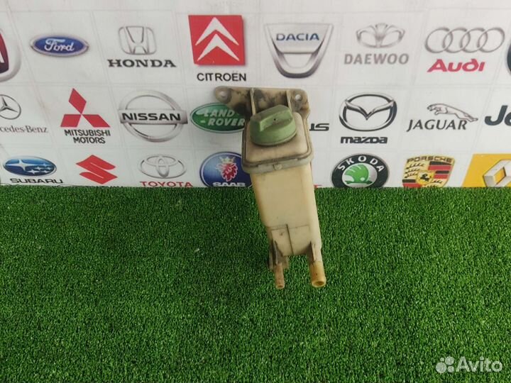 Бачок гидроусилителя Audi A4 B5 1999