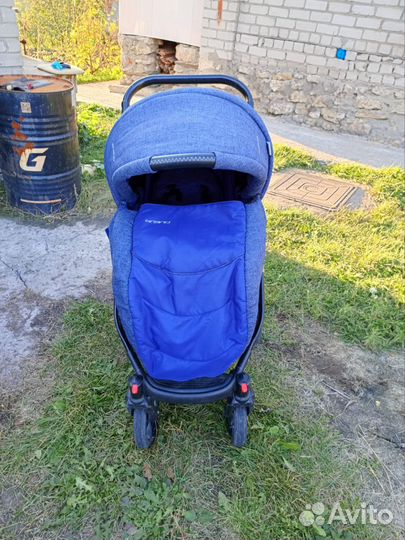 Детская коляска 3в 1