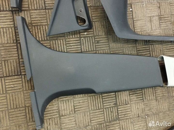 Пластик детали салона Skoda Octavia A5