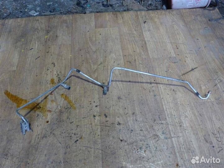 Трубка кондиционера Chrysler Voyager/Caravan 1996