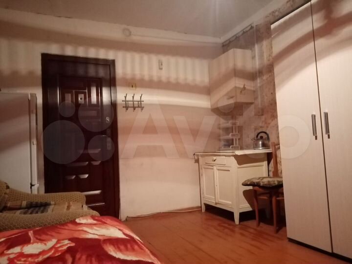 Комната 12 м² в 5-к., 3/5 эт.