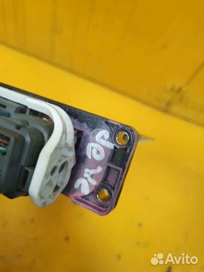 Блок управления двигателем двс 1.3 ZJ VE zjve mazd