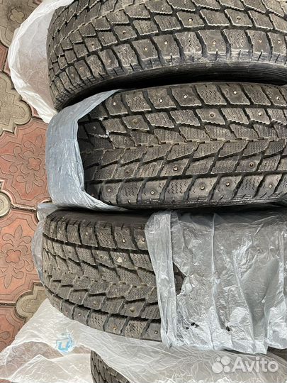 Toyo Open Country I/T 215/65 R16