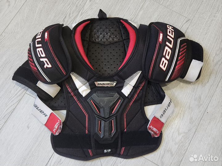 Нагрудник хоккейный sr m